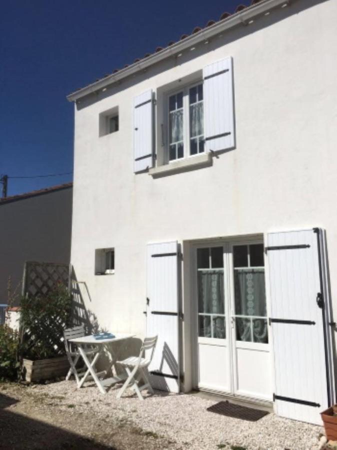 Maison De Pays A 2 Pas De La Mer Et Du Centre La Tranche-sur-Mer Luaran gambar
